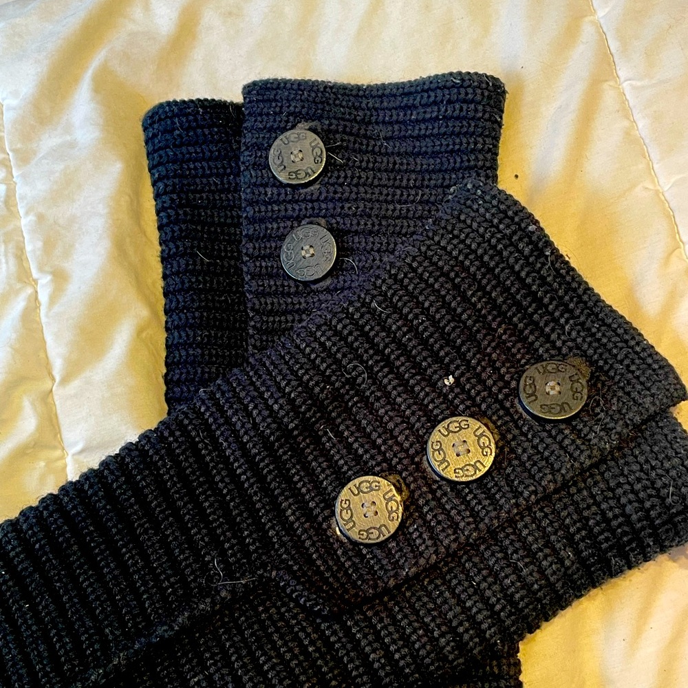 Black ugg boots size 10